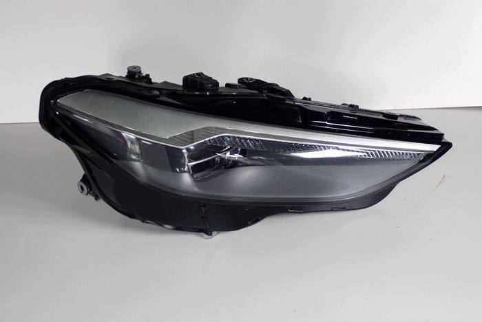 VOLVO XC60 II FULL LED LIFT 21- reflektor Droite Feux phare Droit 8B3941012K