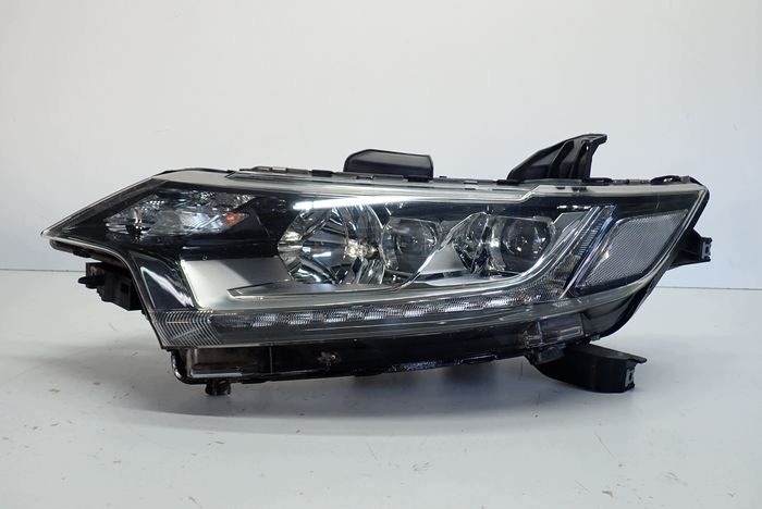 MITSUBISHI OUTLANDER III čočka LED 19- reflektor levý světlo levá