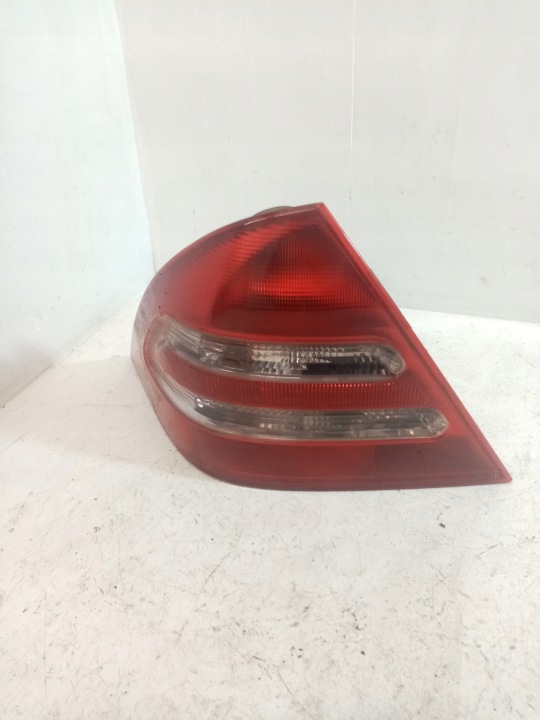 light left rear MERCEDES-BENZ C-KLASA W203