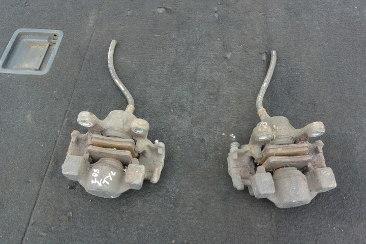 PINZA FRENO FRENO DESTRA SINISTRA ANTERIORE KPL MERCEDES W203 W209
