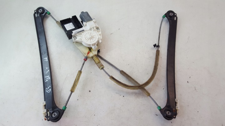 Mécanisme essuie glaces Droite Avant 8P3837462 Audi A3 8P