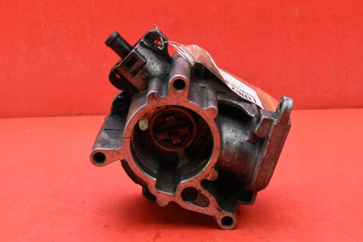 Pompa VACUM WAKUM 06J145100 AUDI Q5 8R 2.0 TFSI 211 KM QUATTRO 08-12