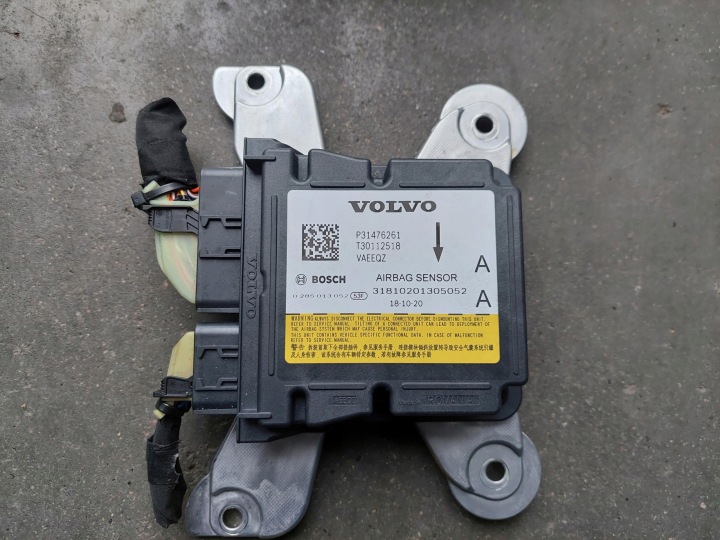 upravljačka kompjuter računalo zračnih jastuka zračni jastuk airbag 31476261 VOLVO S60 III V60 II