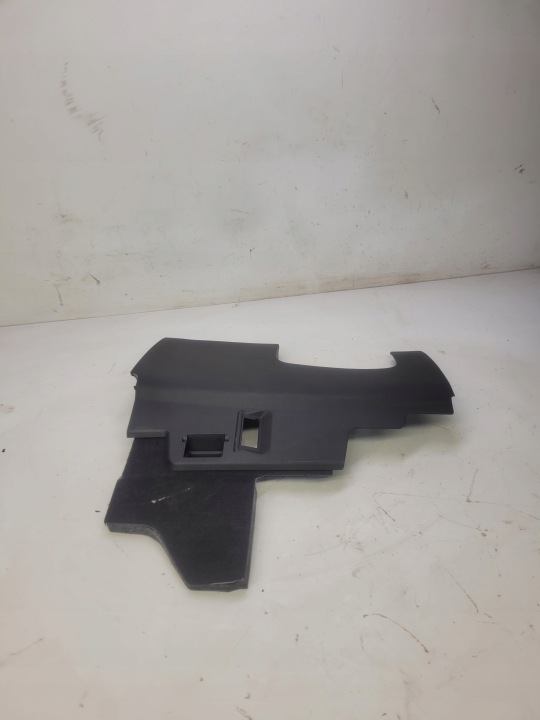 KRYT POD VOLANT AUDI A1 8X 8X1863075