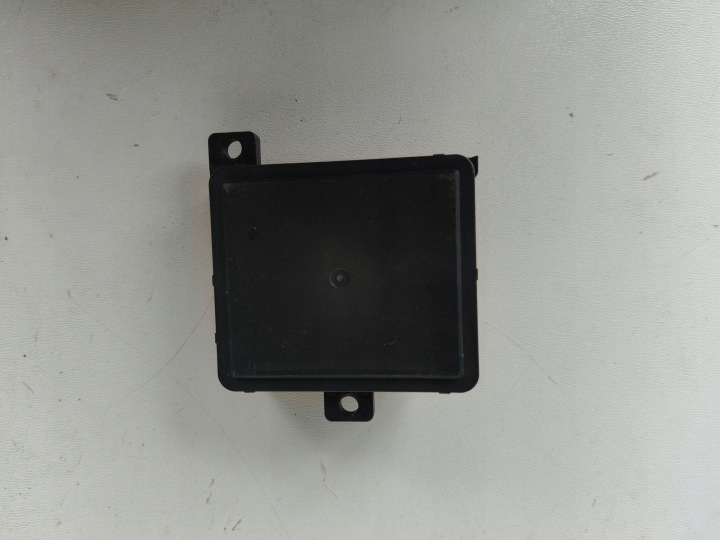 RADAR DISTRONIC ACC SENSOR VW AUDI SEAT 5WA907572B