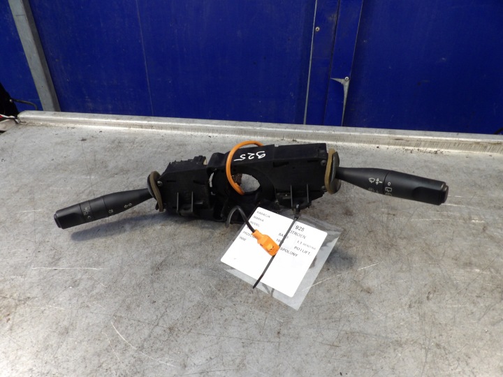 Citroen Saxo steering wheel levers and controls 61580003, 6049597ZL