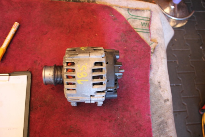 185. alternator VW 04E903015D