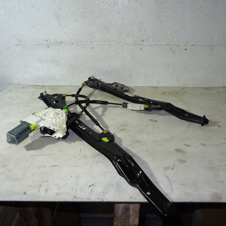 AUDI A Lève vitres Vitre Droite Arrière 8T8839462