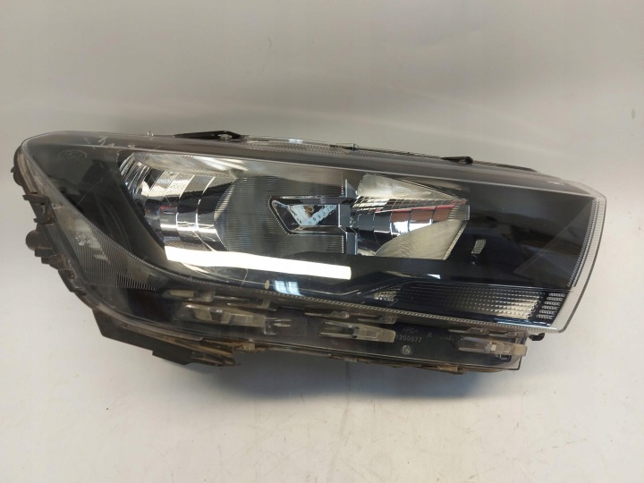 Ford Tourneo Connect III MK3 FANALE FARO Destro Anteriore RHD