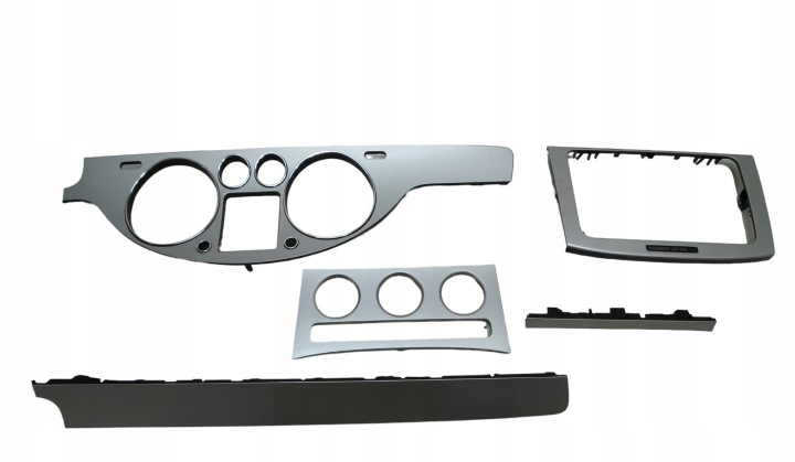 DEKORY of the dashboard ROZDZIELCZEJ VOLKSWAGEN PASSAT B6 KOMBI