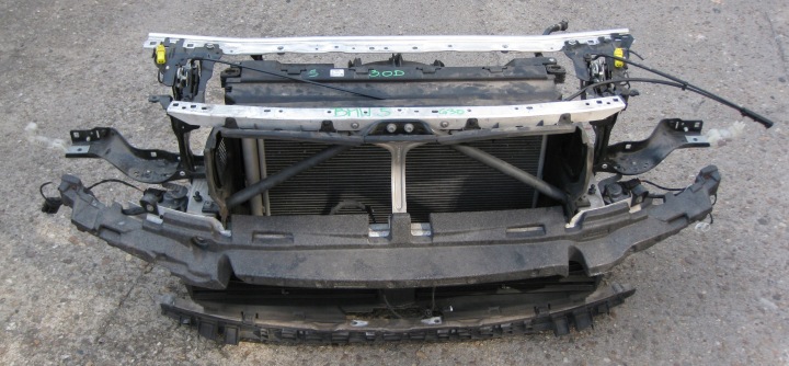 BMW 5 G30 3.0D 19R LIFT Schlossträger Versteifung Schlossträger Kühler komplett