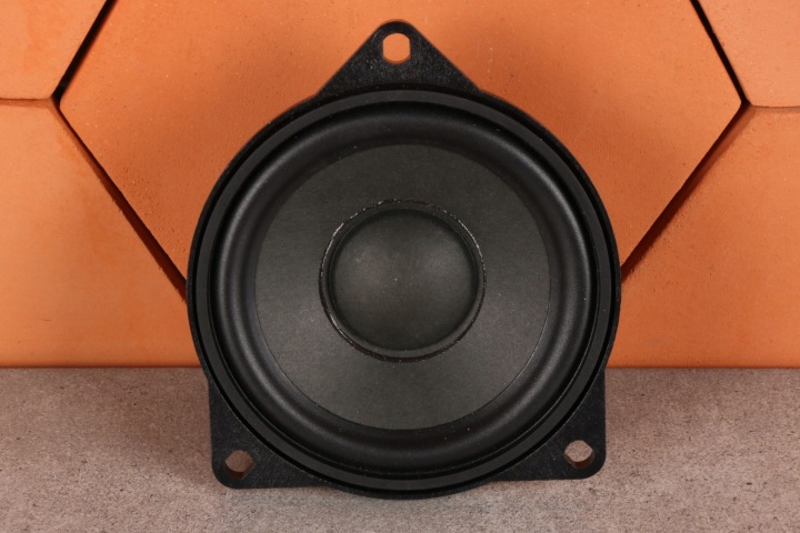 BMW X3 G01 X4 G02 X3M F97 X4M speaker SREDNIOTONOWY TOP HIFI SYSTEM 6813104