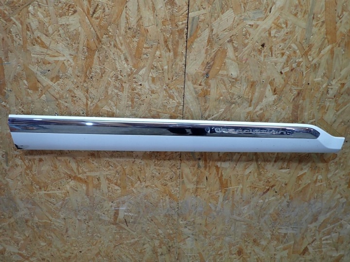 moulding for door right front right front VOLVO XC90 2 II 256 14- 31448428