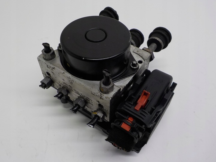 SKODA FABIA II pump ABS 6R0907379S 0265237025 6R0614117K 0265800870