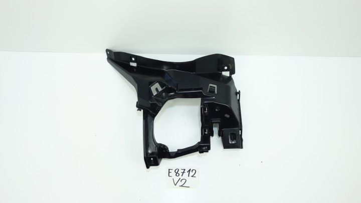 BMW 1 F20 LIFT 2015- Supporto staffa Paraurti sinistra Anteriore 7371739