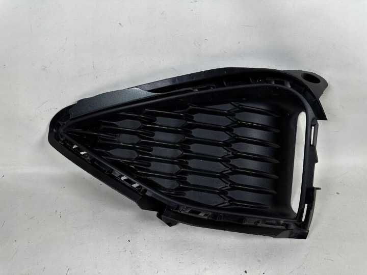 Hyundai i30 Lüftungsgitter der Stoßstange vorne 86563-S0500