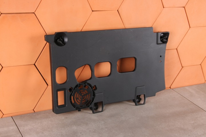 BMW U06 X2 U10 X1 U11 kryt obal přístrojovky konzoli pravá dolní 9496544