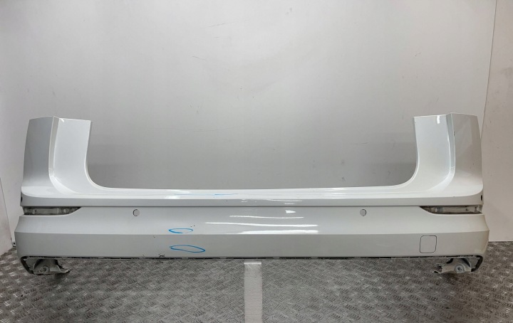 Stoßstange heck hinten Volkswagen Golf VIII 8 20- KOMBI