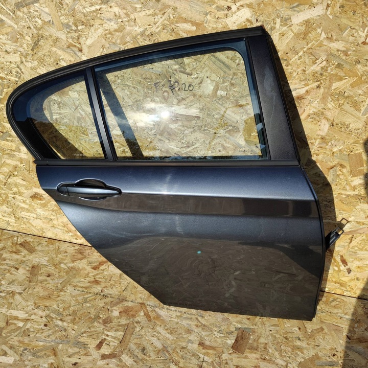 BMW 1 F20 F21 2018 heck Seite rechts Tür hinten