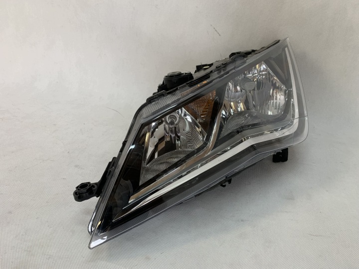 light Reflektor left Seat Leon 3 III Lift 17r zw led 5F1941015B 08.26