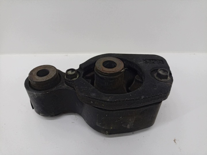 motortartó Mazda 3 3 2014