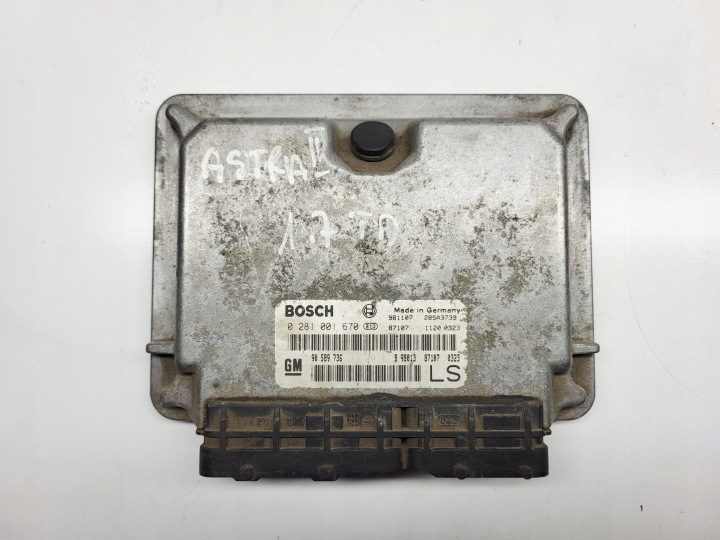 Computer Bedienteil DES MOTORS OPEL ASTRA G II 1.7 TD 90589736 0281001670 LS