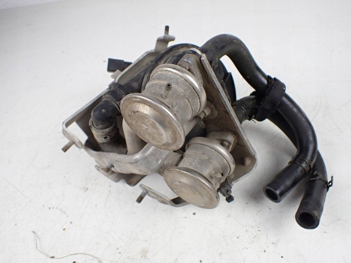 Audi OE 07L 959 253 Toinen ilmapumppu 6