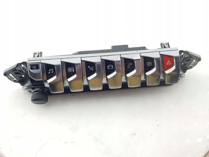 panel ovládání PEUGEOT 3008 II 98133395VG
