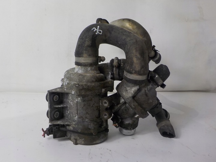 BMW 1 E87 3 E90 electrical water pump