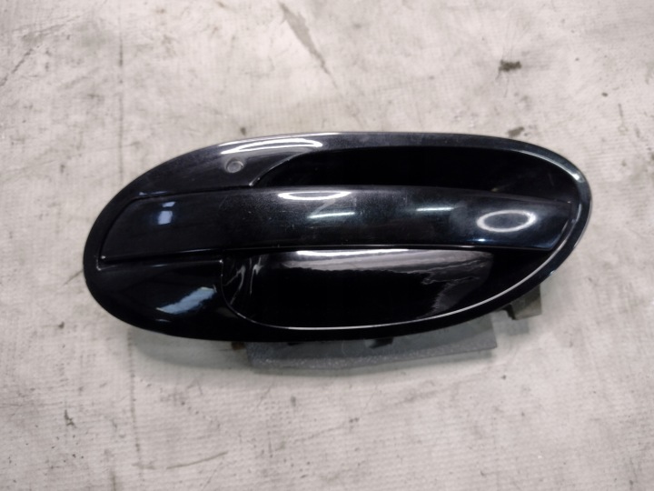 handle exterior door left rear part BMW 7 E65 k: Black Sapphire Metallic