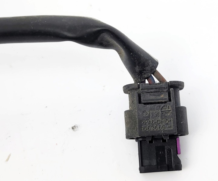 VW AUDI SKODA Prise KOSTKA ZLACZE 4H0973703