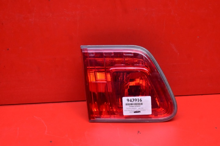 Licht links heck hinten 05-21 TOYOTA AVENSIS T27 KOMBI 09-11
