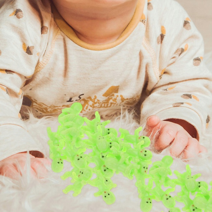 50 шт. міні пластикові лялечки для декору BABY SHOWER — фото 10