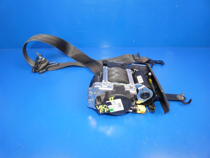 VOLVO V60 II S60 III 18- tension belt safety right front of the passenger