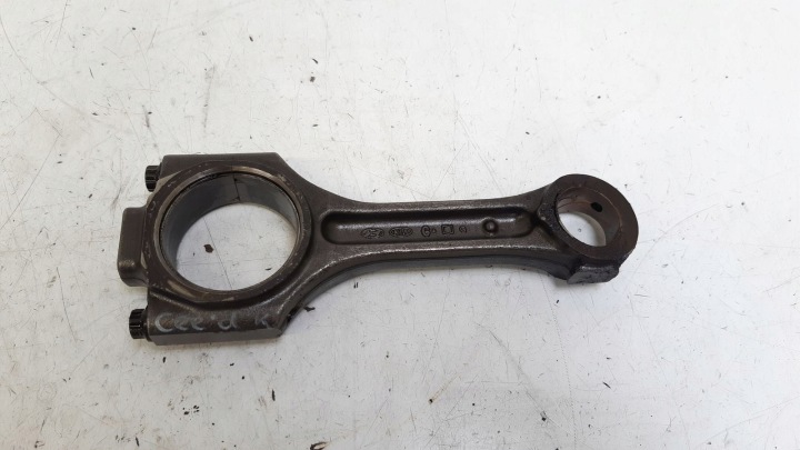 connecting rod Kia Ceed and 2,0 CRDI HB D4EA