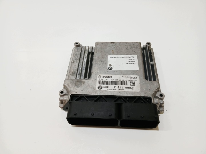 Computer Bedienteil DES MOTORS BMW X3 E83 LCI N47D20A 7811999 (0005168)