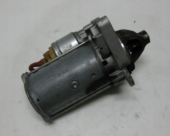 RENAULT MASTER III OPEL MOVANO LIFT IV 2,3 DCI starter 233002654R