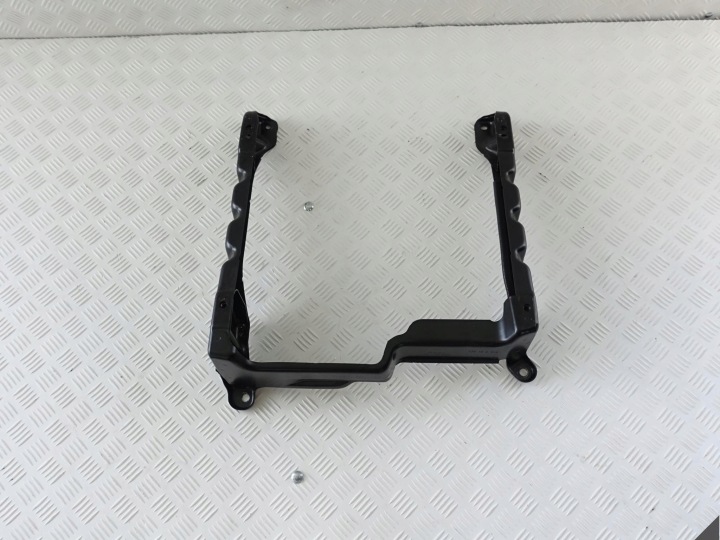 PORSCHE CAYENNE 7P 10- holder seat holder