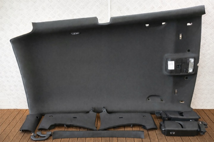 VW SCIROCCO III 08-17 krovna obloga crna + poklopci + rukohvati + stupovi R-LINE