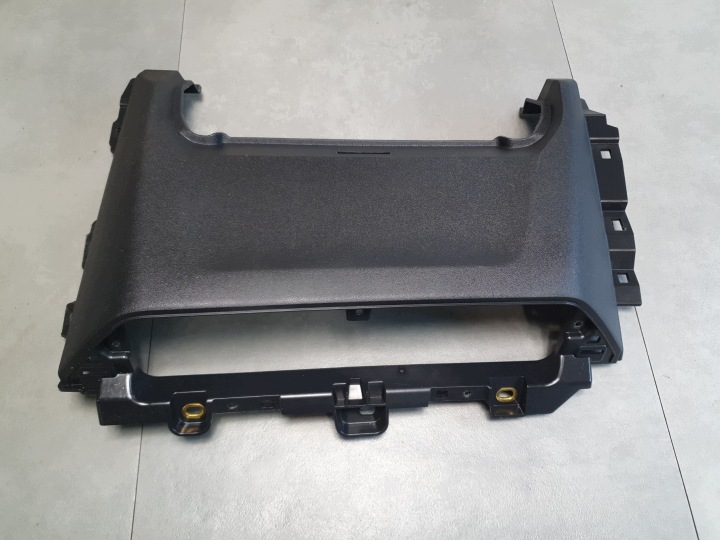 Audi SQ6 e-tron copertura grembialina sotto volante 85H857927