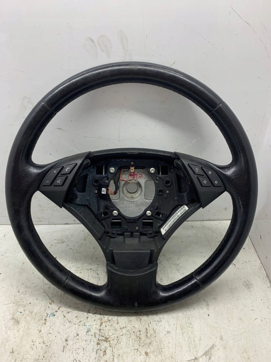 Volant MULTIFUNKCYJNA SKORZANA BMW E60 LIFT (2003-2010)