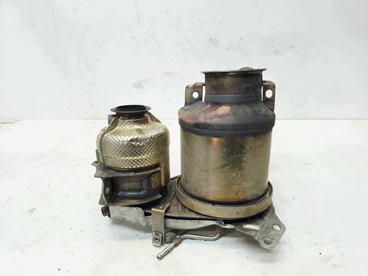 Convertisseur catalytique catalyseur Filtre CZASTEK STALYCH AUDI VOLKSWAGEN SEAT 04L131723M WYPRANY