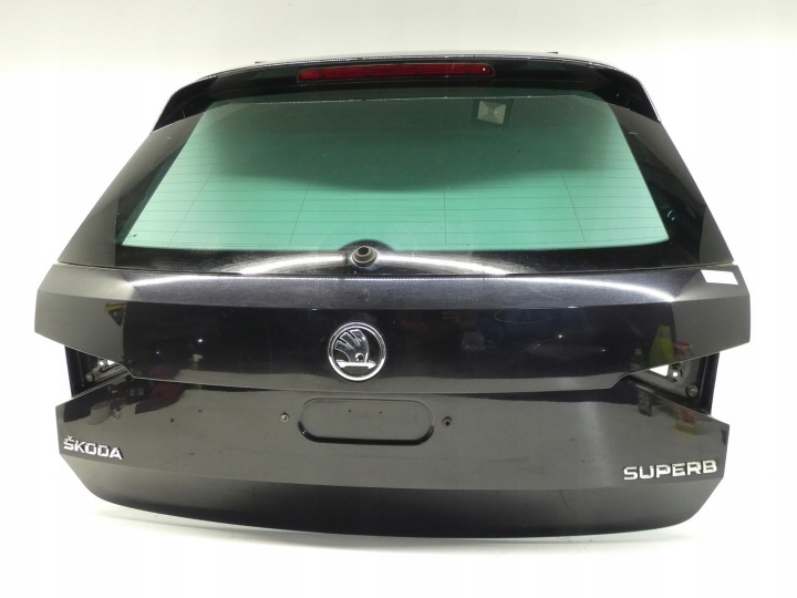 zadnja hauba gepek prtljažnika stražnji dio stražnja Z prozor SKODA SUPERB III KOMBI 15-19R LF9R
