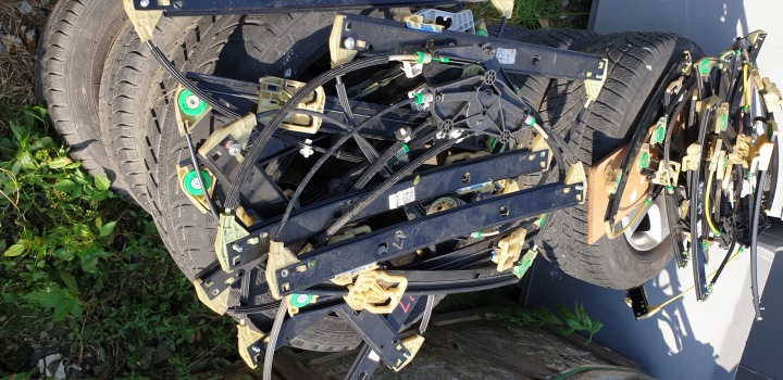Lève vitres Rabaissement Vitres Mécanisme Gauche Avant Chauffeurs AUDI A4 B8 8K OE
