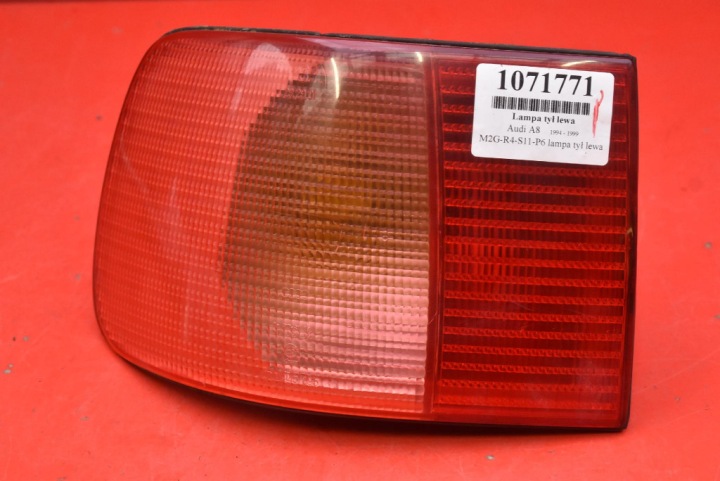 Licht links heck hinten 4D0945095 AUDI A8 D2 Sedan 94-99