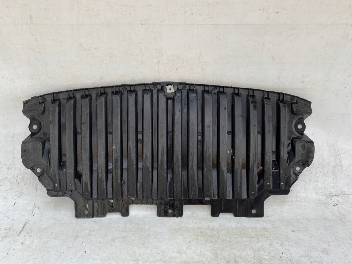 MERCEDES C KLASA W206 AMG 21- cover cover below bumper front A2065205000