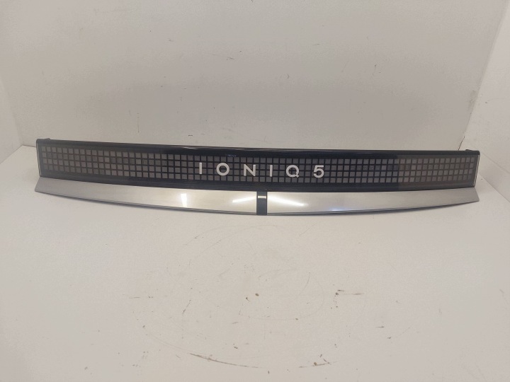 HYUNDAI IONIQ 5 Feux phare Arrière Arrière Couverture Moulage DRL LED Porte coffre hayon 1K13