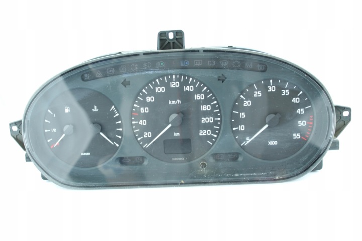 quadro strumenti TACHIMETRO contagiri PREDKOSCIOMIERZ RENAULT LAGUNA 7700847784 RENAULT