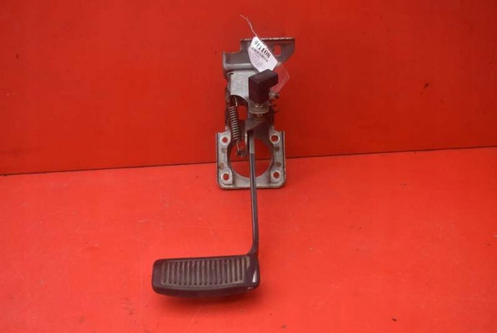 PEDAL pedale brzda AUTOMAT HYUNDAI SANTA FE 2 II 06-10