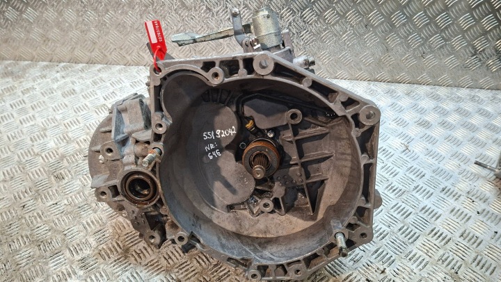 převodovka M32 55192042 OPEL INSIGNIA A 2.0 CDTI 2008